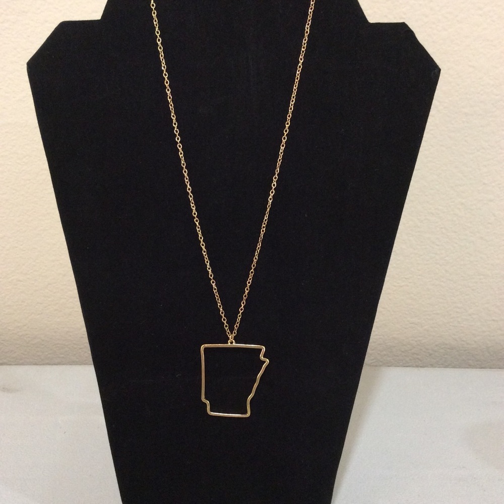 Outline Arkansas Gold necklace